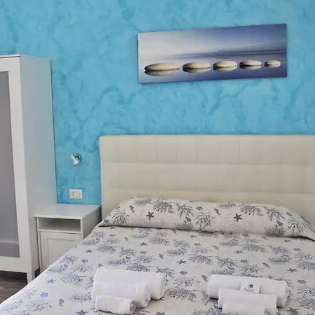 Nocleg ze śniadaniem Borgo Marino 3*