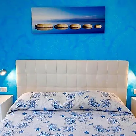 Borgo Marino Couette-café