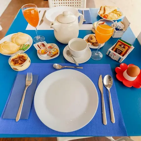 Borgo Marino Couette-café 3*