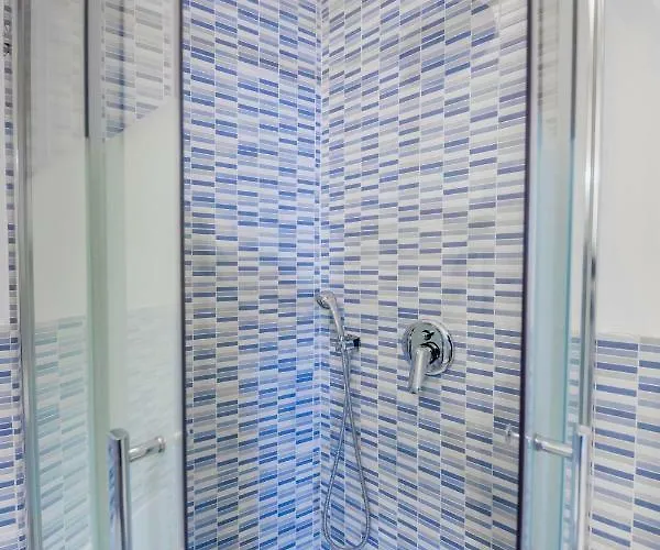 Borgo Marino فندق مبيت وإفطار 3*