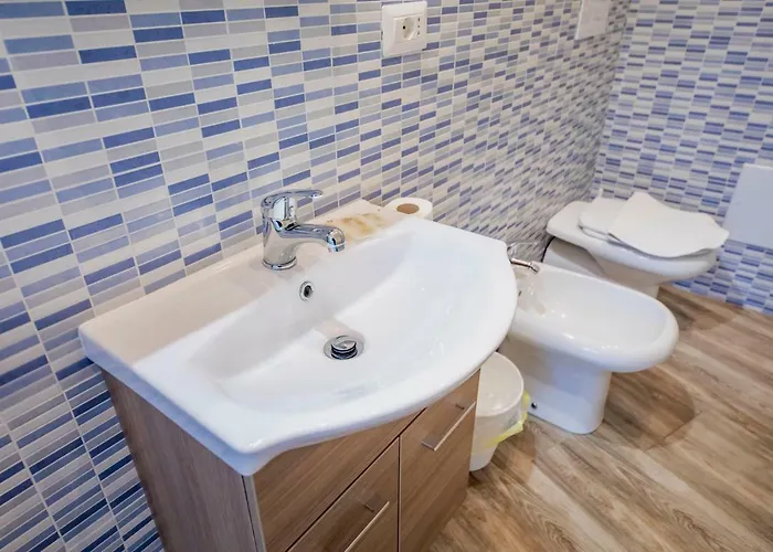 فندق مبيت وإفطار Borgo Marino تْشيفالو