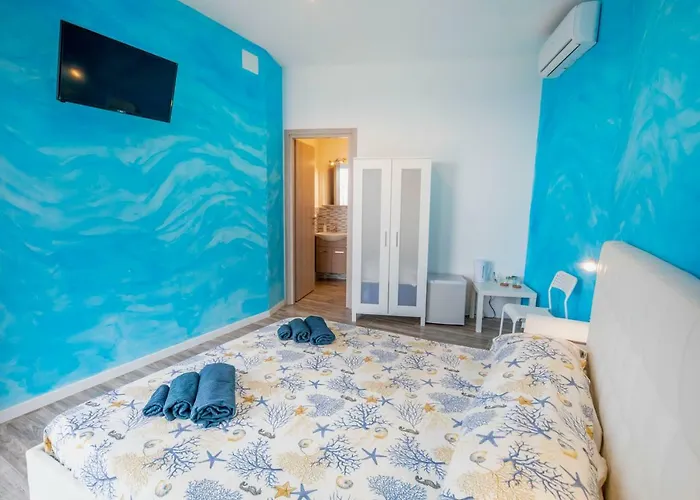 Borgo Marino فندق مبيت وإفطار تْشيفالو